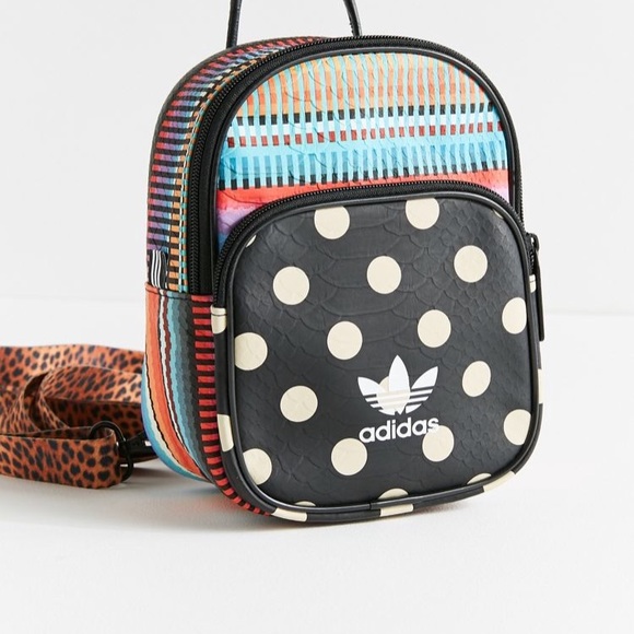 adidas jardim agharta backpack